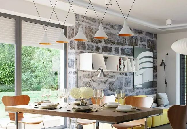 Bild modernes Wohnzimmer mit heller Einrichtung und weißen Rolläden