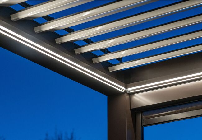 Bild Pergola Terra MAA mit weißem Beleuchtung