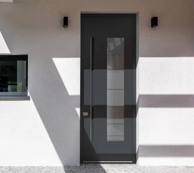 Bild Neubau, Einfamilienhaus mit Aluminium Nebeneingangstür mit modernem Design