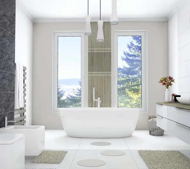 Bild Weiße, höhe Kunststofffenster im Badezimmer
