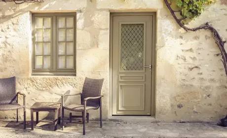 Bild Holz Nebeneingangstür mit Sprossen mit klassischem Design für Altbau