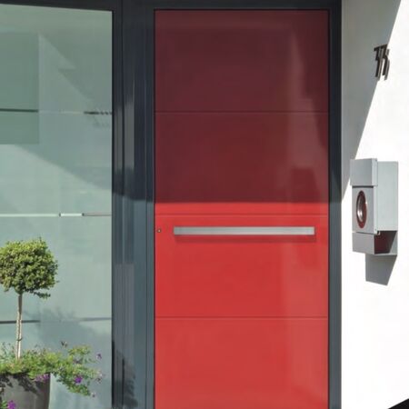 Bild Moderne Paneltüren mit Seitenteilen in verschiedenen Farbe von Aliplast