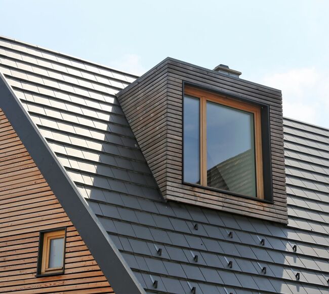 Bild modernes Dachgaubenfenster Holz
